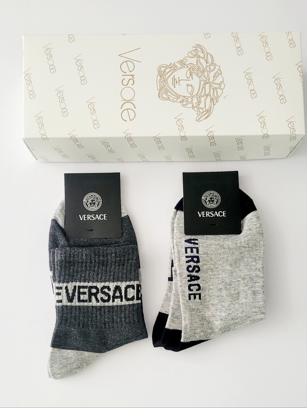 ✨️ VERSACE 🇮🇹 Crew Socks ✨️ - Picture 6 of 6